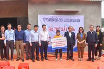 Hỗ trợ xây nhà cho phụ nữ nghèo tại huyện Đầm Hà